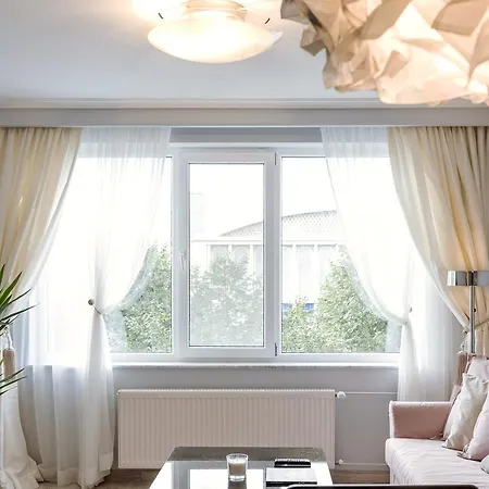 Luxury Centre Бухарест