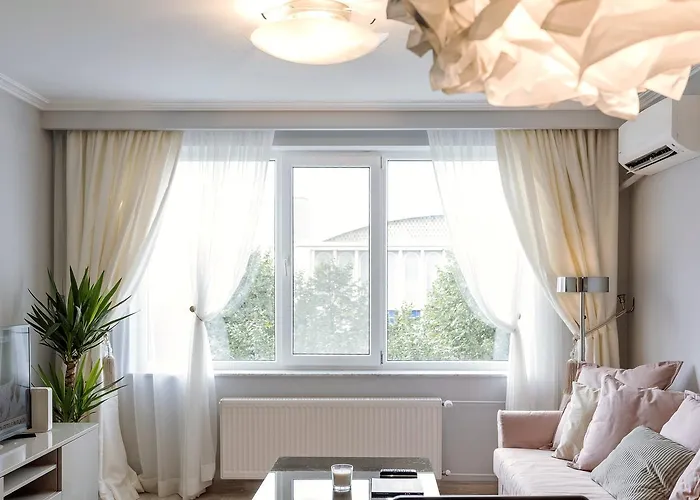 Luxury Centre Bucureşti