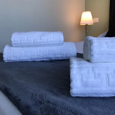 Luxury Centre Apartment